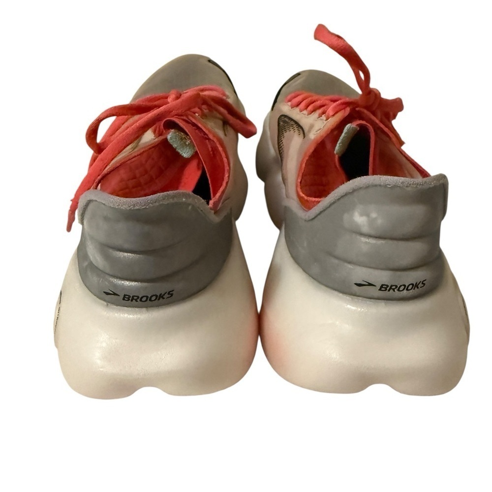 NIB Brooks Women's Aurora Running Shoes Womens Medium B DNA Loft V3 Pink - Picture 4 of 11